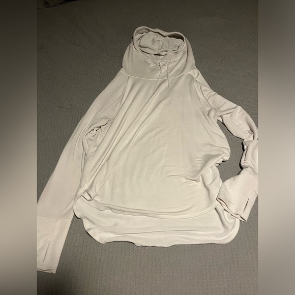 Soft Cream Lightweight Hoodie Hooded Sweatshirt Pullover w Drawstring Size L - Picture 1 of 2